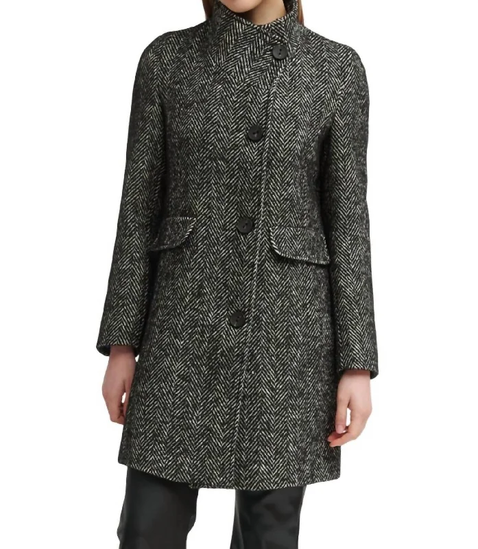 Gery Woman's Tweed Coat In Black & White Herringbone